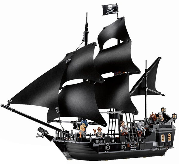 It’s smaller than the QAR, comes with 6 minifigs: Jack Sparrow, Davy 