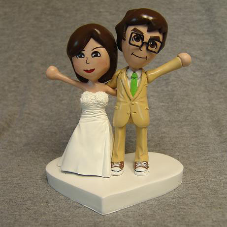 Custom Mii Wedding Cake Toppers It 39s a beautiful thing when two geek hearts