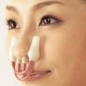 Hana Tsun Nose Straightener