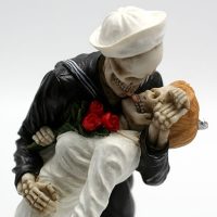 Love Never Dies - Kissing the War Goodbye Decoration