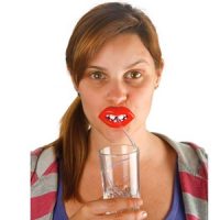 Weird Lips Sippin Straws