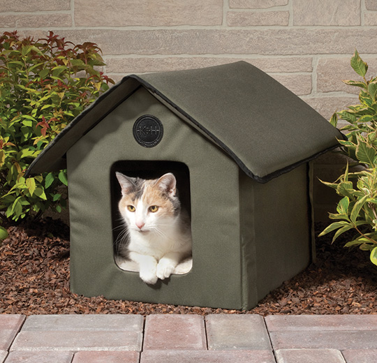 heated-outdoor-cat-house.jpg