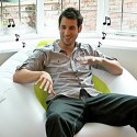 iMusic Inflatable Armchair with Built-in Speakers