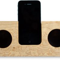 Wooden iPhone Amplifier
