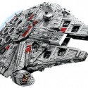 Ultimate Collector's LEGO Millenium Falcon