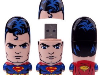 32GB Superman X MIMOBOT USB Flash Drive
