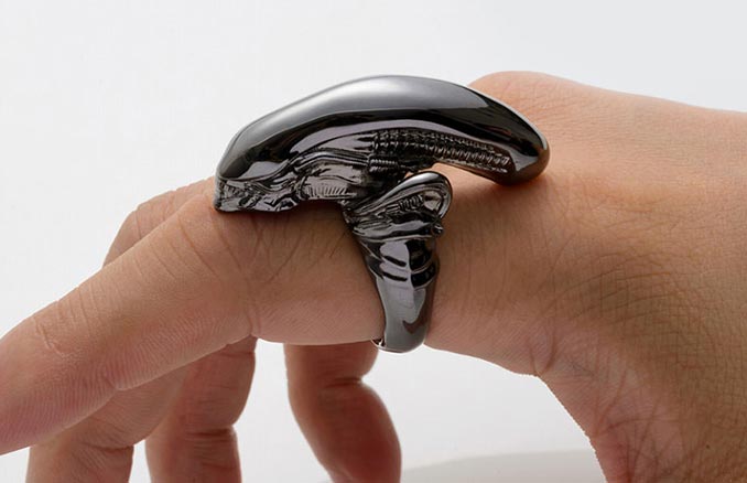Alien biomechanical 925 SILVER RING with your size up for order fan art 