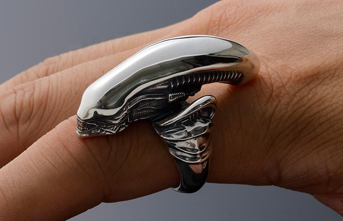 Alien Big Chap Silver Ring