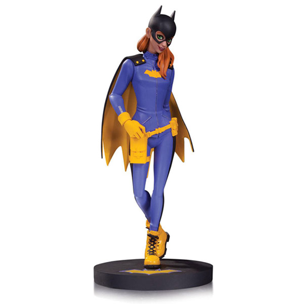 Review and photos of DC Cover Girls New 52 Batgirl statue 