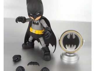 Batman Hybrid Metal Figuration Light-Up Action Figure