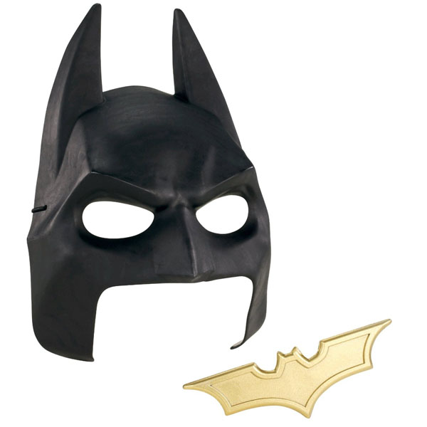 Batman Mask and Batarang Gear 