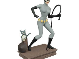 Batman The Animated Series Femme Fatales Catwoman Statue