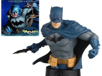 Batman Universe Bust Collection Batman Bust with Magazine #1