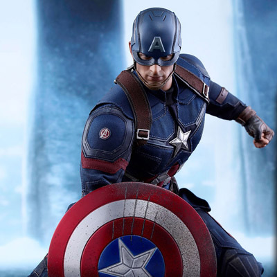 Captain America Battling Version Sixth-Scale Collectible 