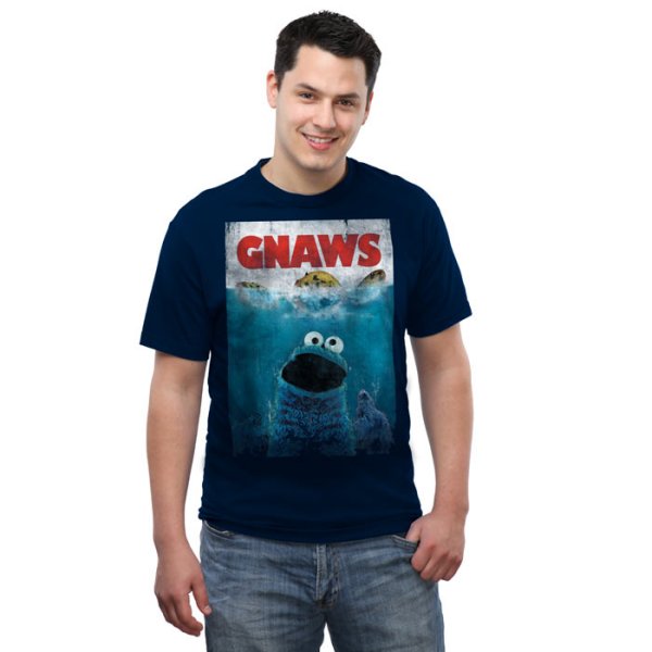 Cookie Monster Gnaws