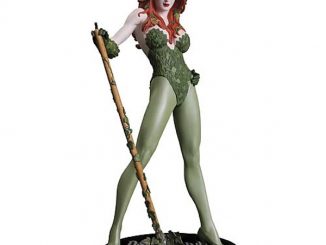 Cover Girls Of The DCU Poison Ivy Statue
