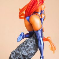 DC Comics Starfire Bishoujo Statue Back
