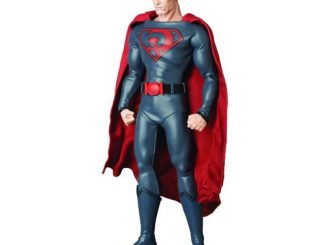DC Superman Red Son Real Action Heroes 1 6 Scale Figure