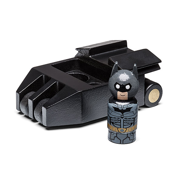 Dark Knight Batman Pin Mate with Batmobile