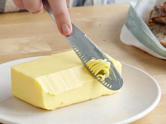 Easy Butter Spreading Knife