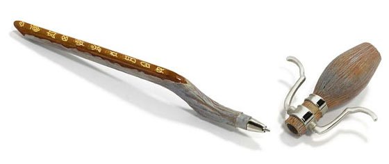 Harry Potter 7 Inch Firebolt Broom Pen Collectible