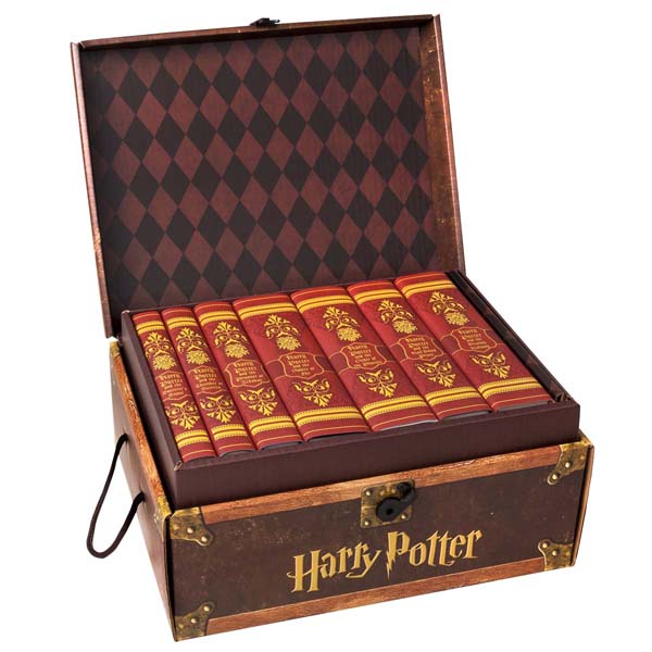Harry Potter Hogwarts Trunk Collection