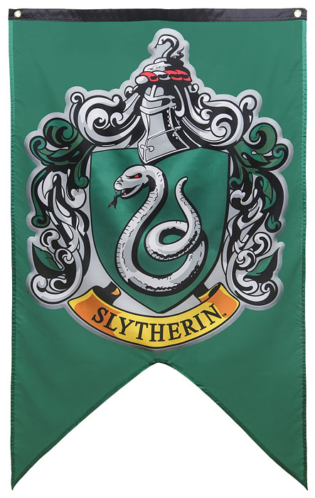 harry-potter-houses-of-hogwarts-banners