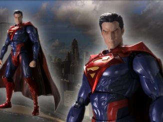 Injustice Gods Among Us Superman SH Figuarts Action Figure