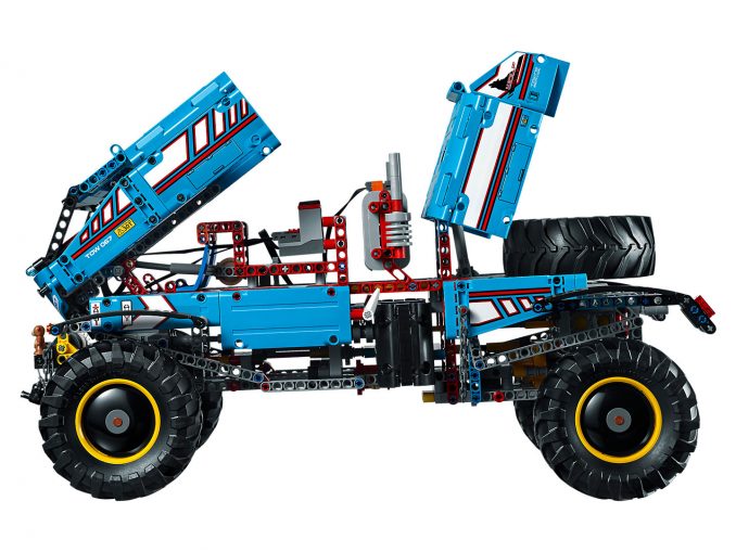 LEGO Technic 6x6 All Terrain Tow Truck 42070
