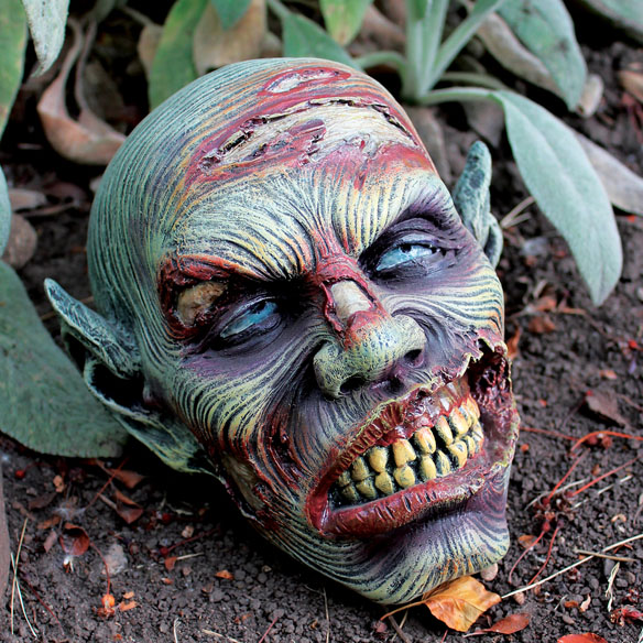 Lost Zombie Head Statue
