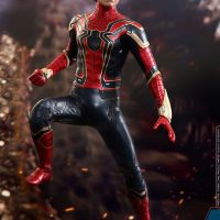 Marvel Comics Iron Spider Sixth Scale Figure