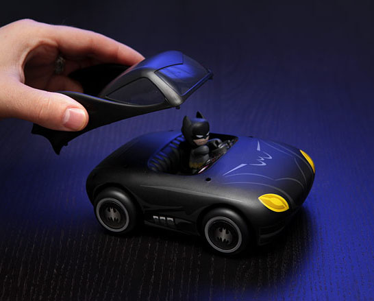 Mini Mez-Itz Batmobile and Batman