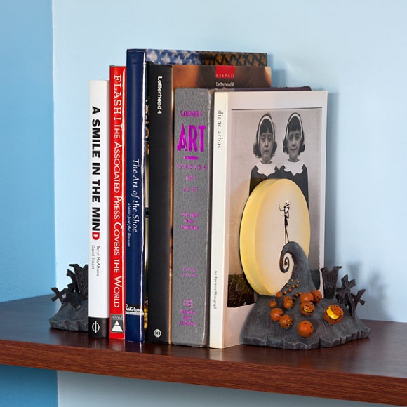 Nightmare Before Christmas Spiral Hill Book Ends