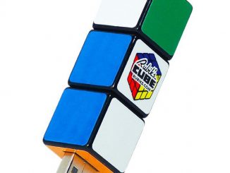Rubik's Cube USB Rotating Key Flash Drive