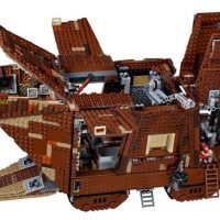 Sandcrawler with open hatches