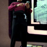 Star Trek TNG Captain Picard 1 6 Scale Articulated Figure