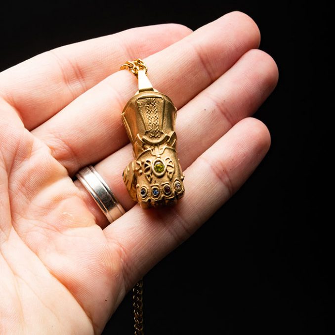 Stark Gauntlet Necklace by RockLove | Sideshow Collectibles