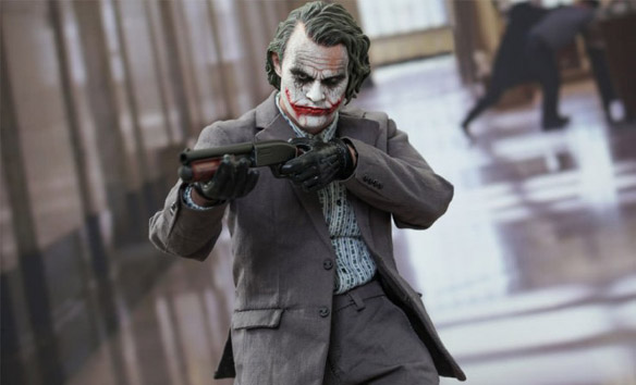 The Joker Bank Robber Version 2 Sixth-Scale Figure