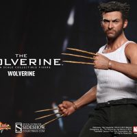 The Wolverine Sixth Scale Figure with Bone Claws