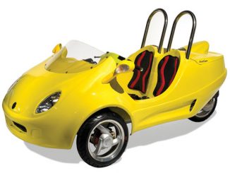 Three Wheeled Scooter Coupe