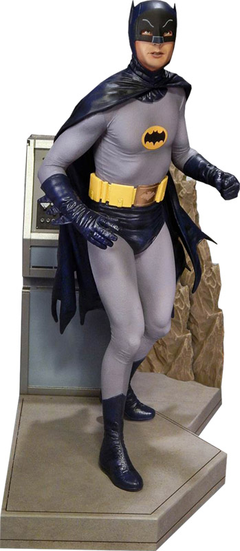 To the Batmobile Batman Maquette Diorama