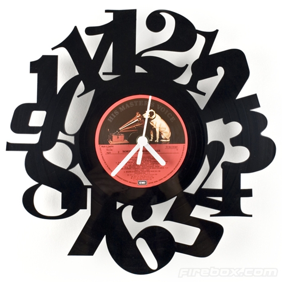 Vinyl Numbers Clock