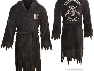 Walking Dead Survivor Robe
