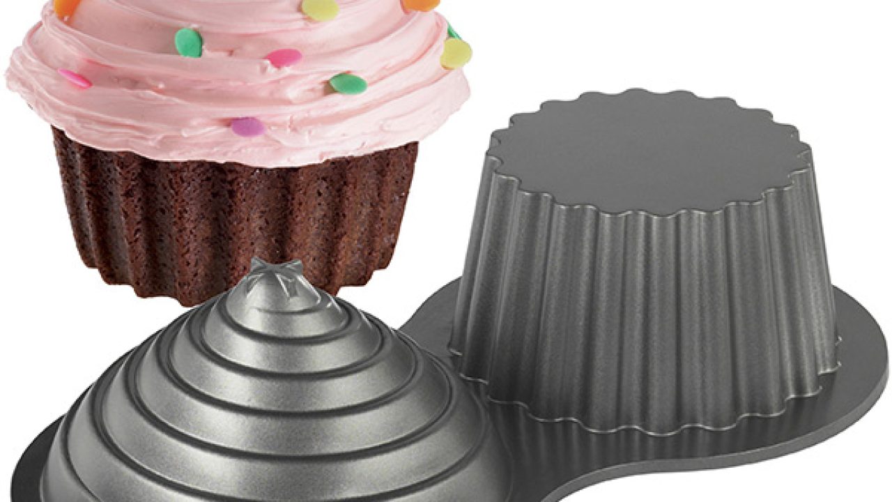 https://www.geekalerts.com/u/Wilton-Giant-Cupcake-Pan-1280x720.jpg