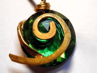 Zelda Kokiri's Forest Emerald Necklace