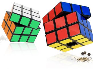 Rubiks Cube Salt and Pepper Mills